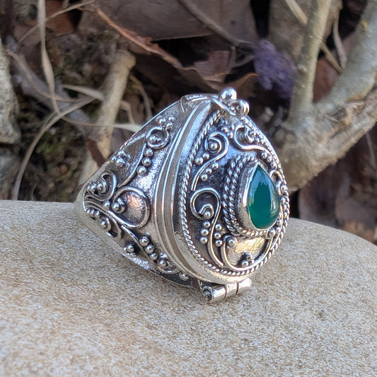 Green Agate Teardrop Poison Ring in Sterling Silver